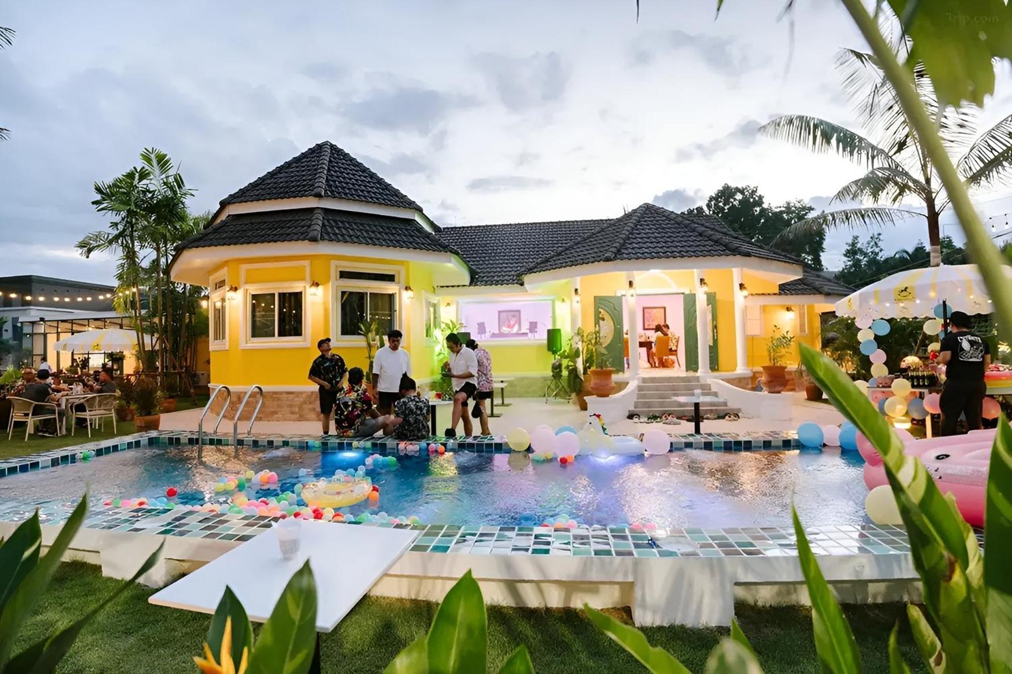 Cavallo Chiangrai Villa *
